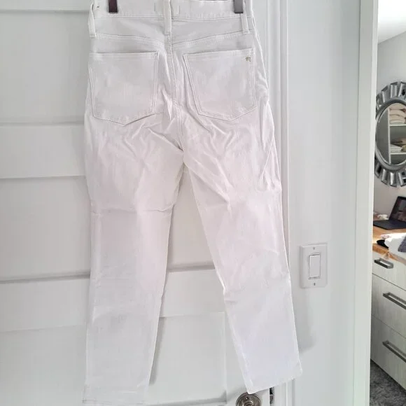 Jean - Picture 4 of 5